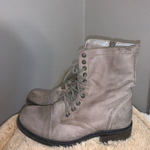 combat boots